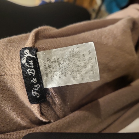 Cardigan - Picture 3 of 3